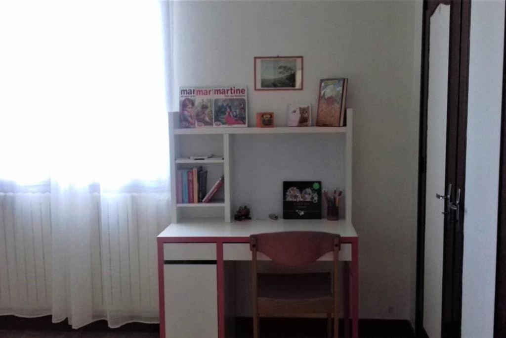 Spacieux Appartement Proche Centre Et Piscine コンドン エクステリア 写真